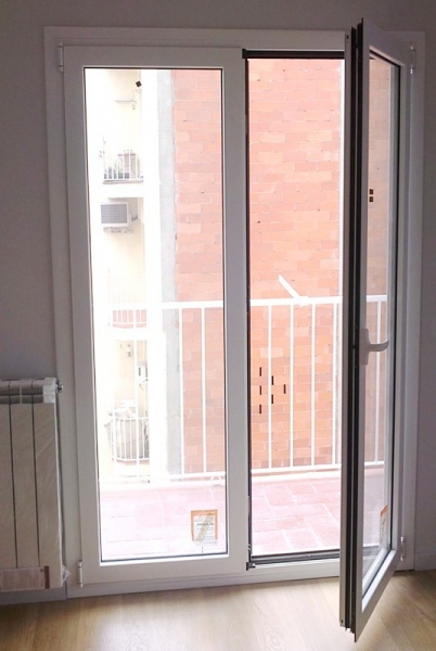 Ventana practicable 2 hojas