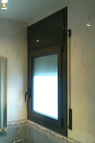 Ventana practicable 1 hoja